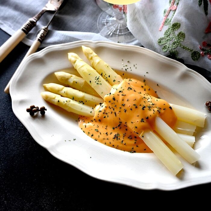 ホワイトアスパラガス＆電子レンジで超簡単♡オランデーズソース 【野菜の下ごしらえ】