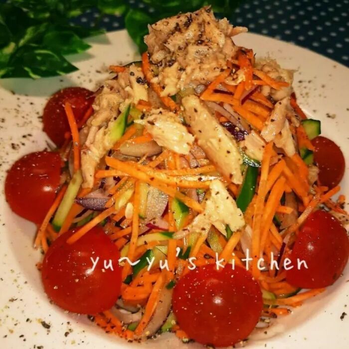 買って良かった~♪今まで何やったん❓驚くほど簡単に千切りが出来る😲🎵