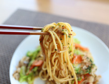 乾燥パスタ+○○で焼きそばが作れる!?【やってみた】