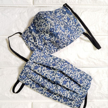 リバティの布でマスクを作ってみた