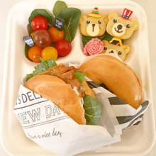 カフェ風のランチボックス