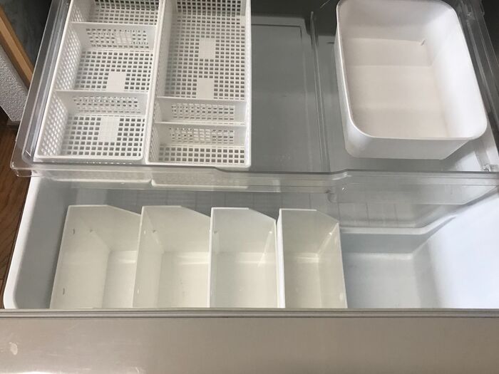 「奥」もきれいになり、野菜用引き出しが清潔にリセット❣️