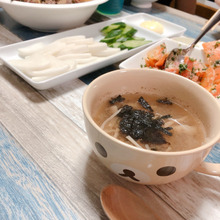 食物繊維どっさり摂取!梅きのこスープでほっこり。