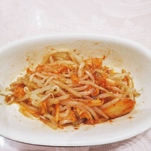 レンチンシリーズ。もやしのキムチ和え