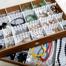 もう、ネックレスをぐちゃぐちゃさせない!