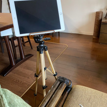 うちにある三脚でタブレット鑑賞を楽にしませんか♡