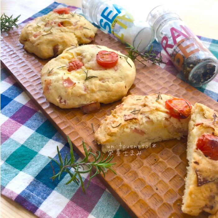 【娘ちゃん絶賛子供ごはん】ホットケーキミックスde混ぜ込みベーコンチーズフォカッチャ