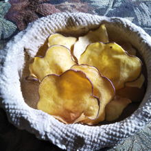 食物繊維豊富な「さつまいも」素焼き〜パリパリさつまいもチップス