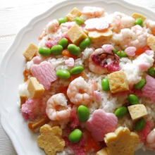 桜と桜吹雪舞う!ちらし寿司♡市販品利用で時短・簡単に完成~♪