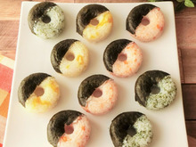 子供と一緒に★ドーナツおにぎりを作っておうちピクニック♪