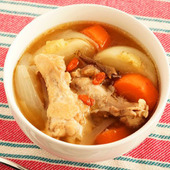 便利な野菜だし使用♪【七彩べじぶろすの参鶏湯(サムゲタン)風】