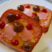 子供喜ぶ!可愛い!花咲くミートボールのせ食パン♪