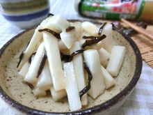 和えてすぐでも、作り置きでも♪ 長芋のわさポンごま油和え