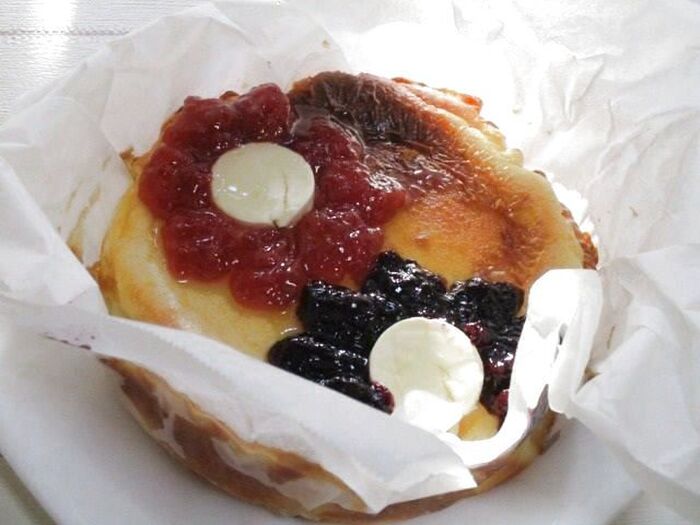 ジャムのお花咲く!ズボラ流ベイクドチーズケーキ♪