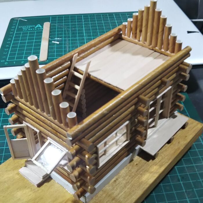 屋根用壁面取り付け完了。