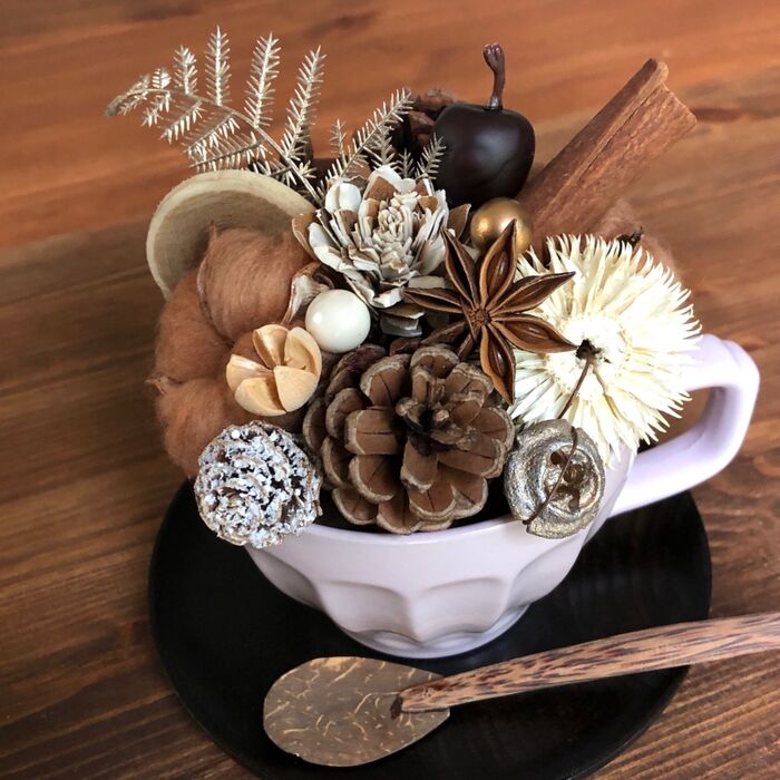 100均ドライ&フェイクで簡単カフェ風アレンジ♡プレゼントにも