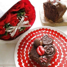 【糖質制限・小麦抜き・グルテンフリーレシピ】気持ちまで届く!赤い薔薇メッセージチョコケーキ♪
