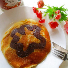 【簡単に!ホットケーキミックスにモチーフを描く方法】6弁のハス!パンケーキ♡