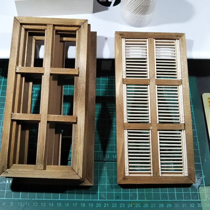 1枚目貼り付け完了。
