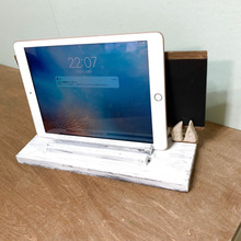 廃材で角度調整できるiPad置き場(zoomオンラインレッスンに使える)