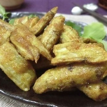 味見で完食しかけました♪ 裂きごぼうのカレー唐揚げ