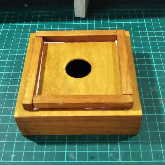 本体ベースガイド加工。