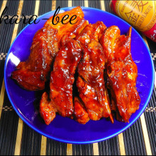 指まで美味しい♪ビールが進む!ピリッと旨辛スペアリブ