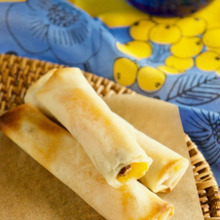 トースターで作るマンゴーの焼き春巻き【簡単おやつ】