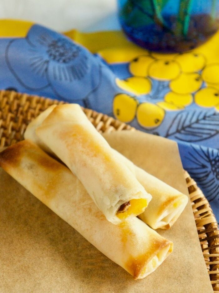 トースターで作るマンゴーの焼き春巻き【簡単おやつ】