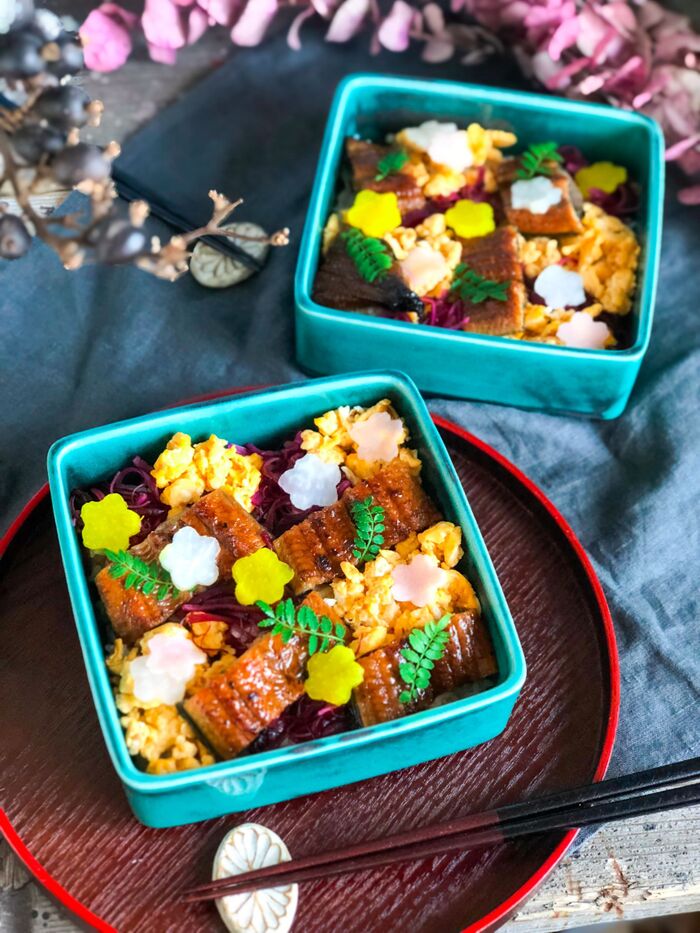 パッと華やぐアイテムに♪ まさかのアレ!?をお花にアレンジ!