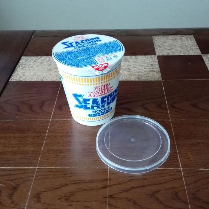 ちなみにBifixヨーグルトのふたは……