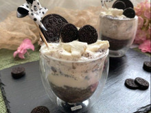 材料3つ!SNSで話題のオレオクッキーミルク