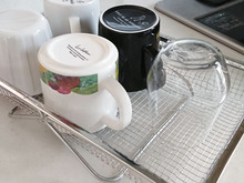 シンクにかけられる・自立する!2way水切りカゴ