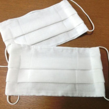 国から届いたガーゼマスク→ワイヤー入りプリーツマスクにリメイク♪