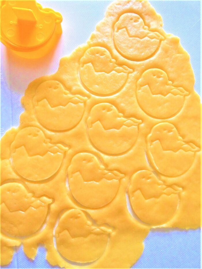100均グッズで可愛いぐでたまクッキーが作れる!!