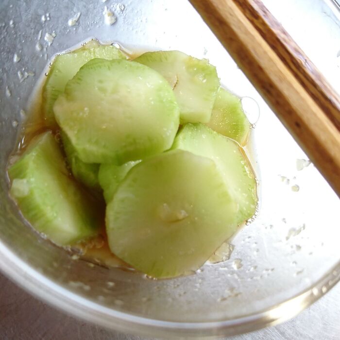 パリポリ🎵パリポリ🎵やみつきになるってこういうこと⁉️癖になる★ブロッコリーの軸の美味しい食べ方
