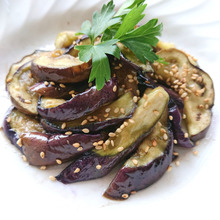 レンジで5分で簡単なすのめんつゆ和え