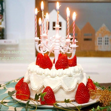 セリアの豪華なキャンドルスタンドで❤簡単!ふわふわホイップの苺デコレーションケーキを作りました♪