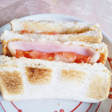 トマチーハムサンド作りました。