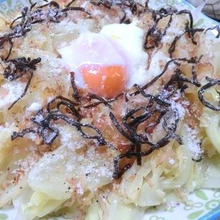 フライパンで10分☆ 温キャベツの和風シーザーサラダ