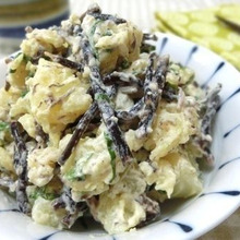 爽やかデリ風♪ ひじきと大葉入り梅味ポテサラ