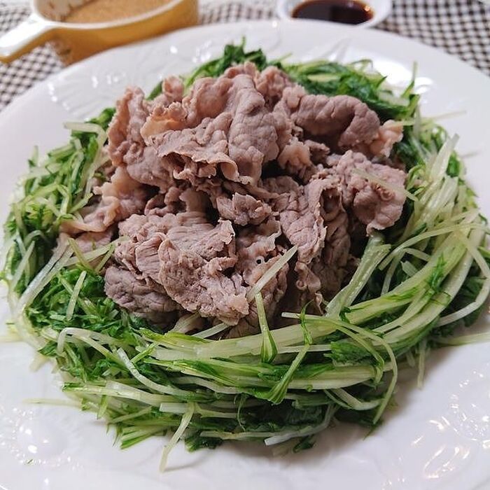 自家製ごまダレで、牛肉と水菜の簡単しゃぶしゃぶ