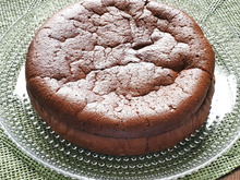 チョコレートと卵だけでガトーショコラ