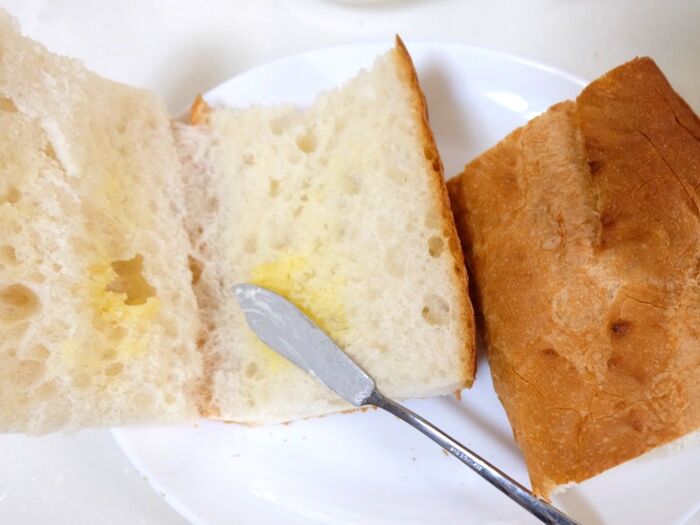 フランスパンをトースト