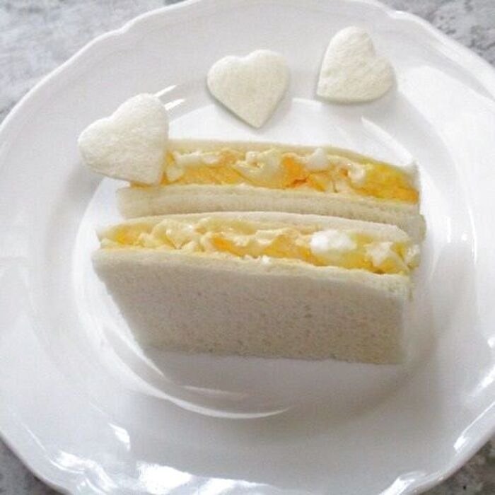 100均グッズがお助けマン!【材料2つ】の世界一簡単なお子様用サンドイッチの作り方!