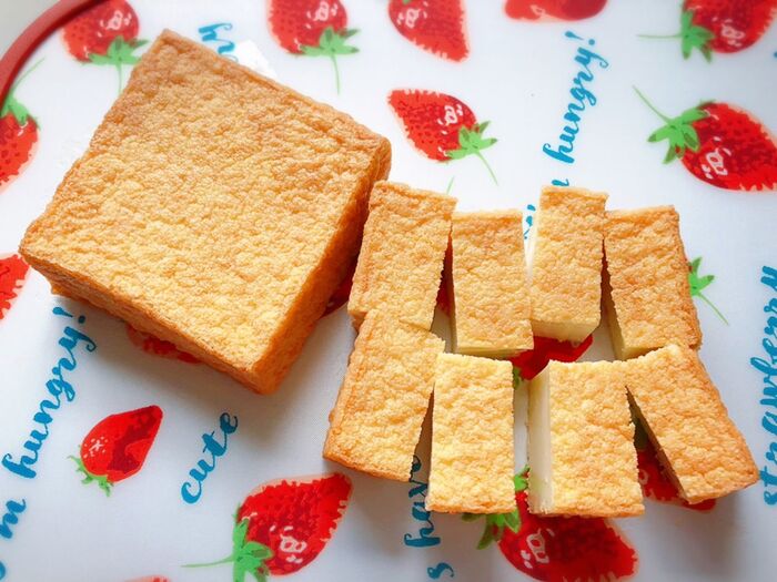 絹厚揚げを切ります♪