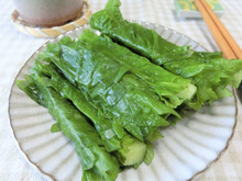 一日経ったら食べごろ♪塩きゅうりの大葉巻き