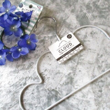 形も可愛い・機能も凄い♡大活躍間違いなしのハンガーですよ!