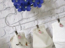 セリアのグッズだけで3秒で作れた♡マスクがサッとつけられる収納技♡プチストレス解消