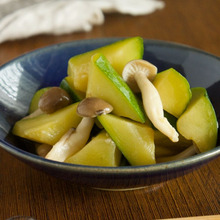 夏に助かる作り置き短時間煮物♪ズッキー煮(ズッキーニの煮物)